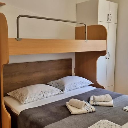 Apartments Gajo Омиш Номер фото
