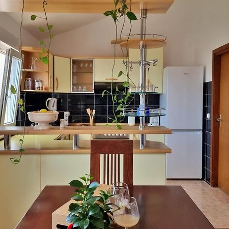 Apartments Gajo Омиш Номер фото