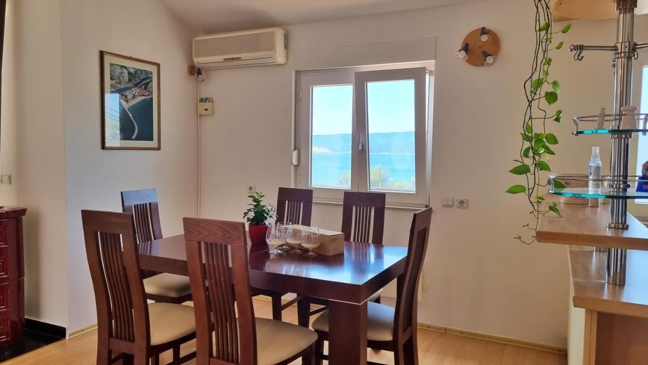Apartments Gajo Омиш Экстерьер фото