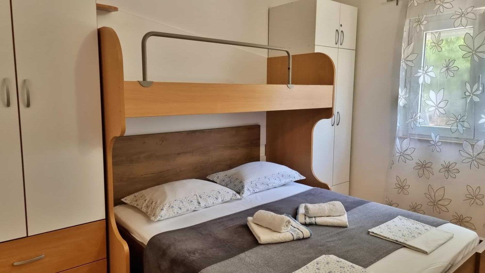 Apartments Gajo Омиш Номер фото
